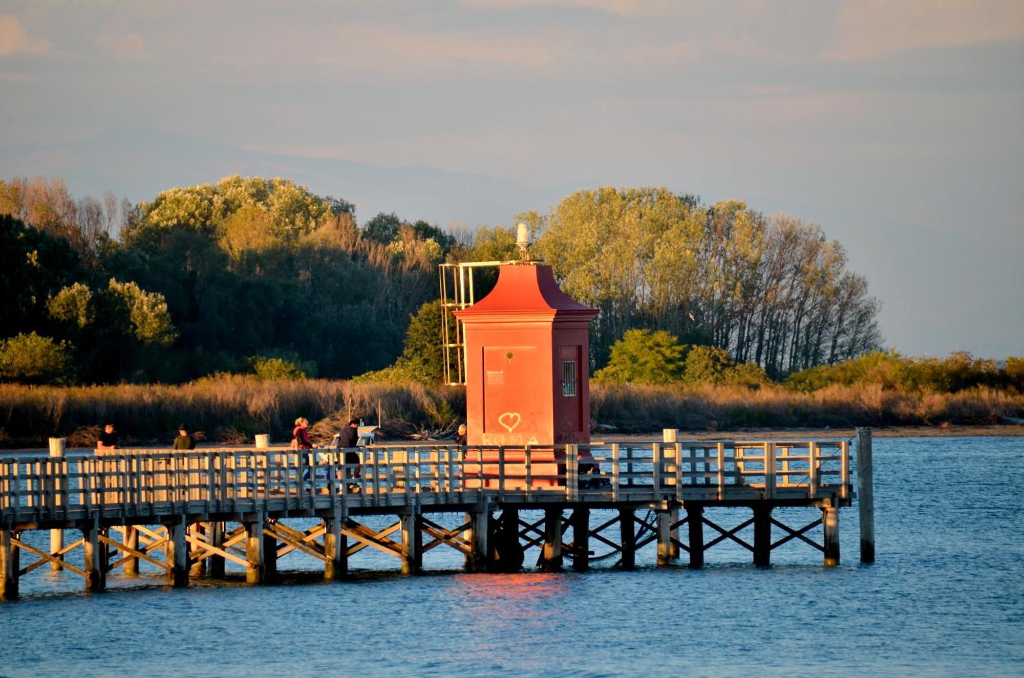 Hotel Etna Lignano Sabbiadoro Exteriör bild